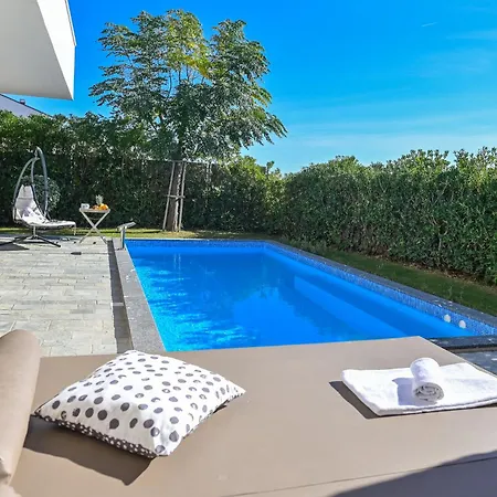 Villa Dana & Thalia - Private Heated Pool Novalja Exterior photo