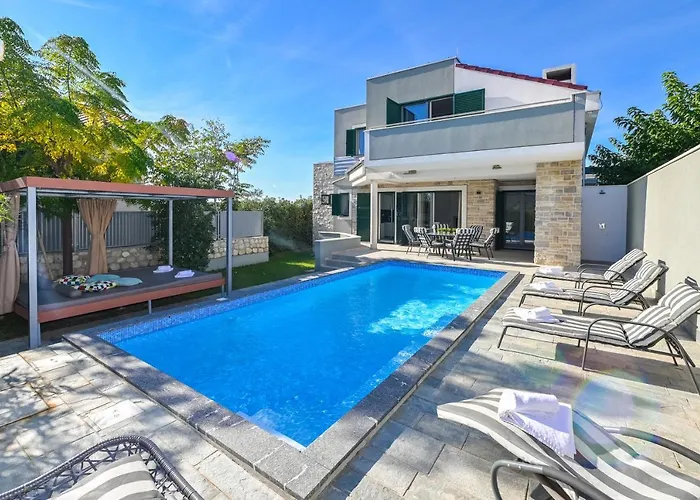 Villa Dana & Thalia - Private Heated Pool